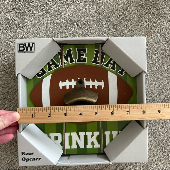 Boston Warehouse Game Day Drink Up Beer Opener - Picture 3 of 4